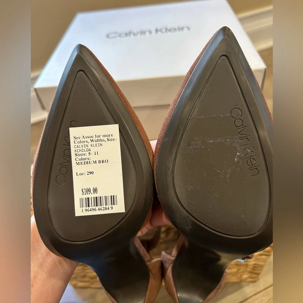 Calvin Klein Hilda Suede Stiletto 7.5 - Picture 9 of 16